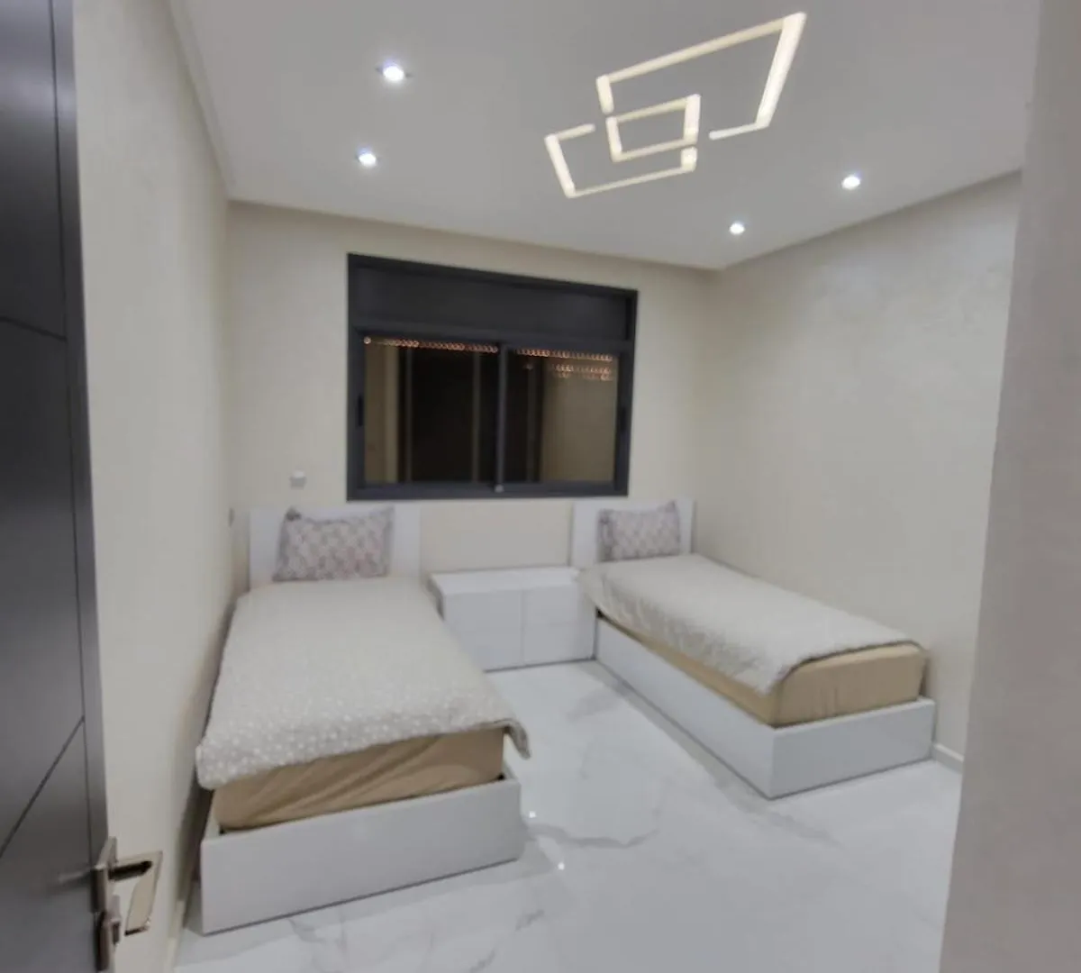 Appartement Confort Et Spacieux Pour Familles アガディール